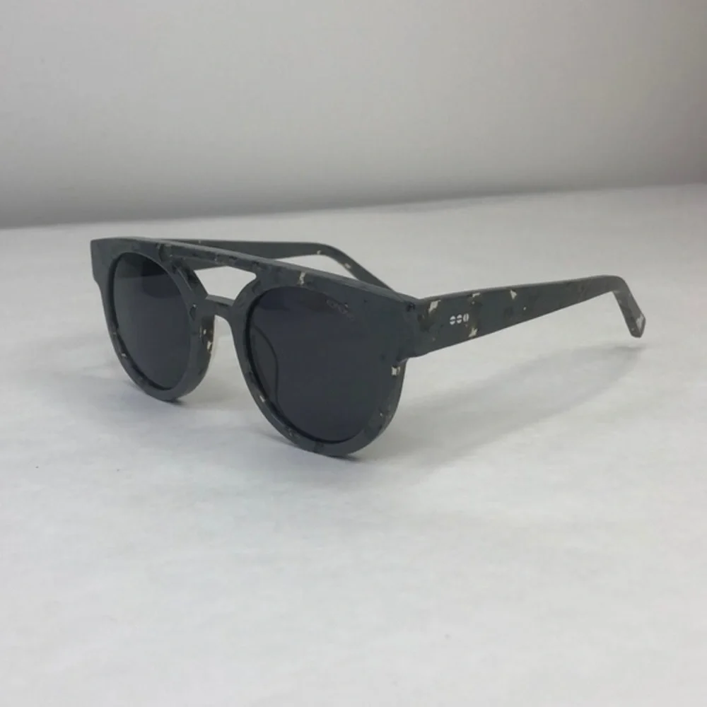 KOMONO Dreyfuss Concrete Sunglasses (NEW) gray